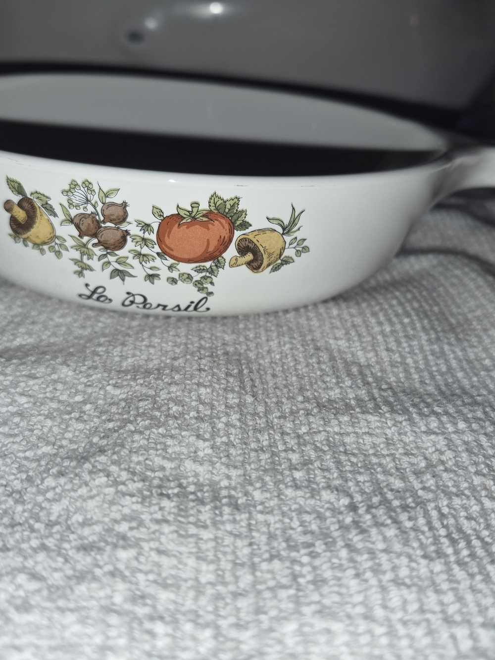 vintage Corning Ware "Spice of Life" skillet
